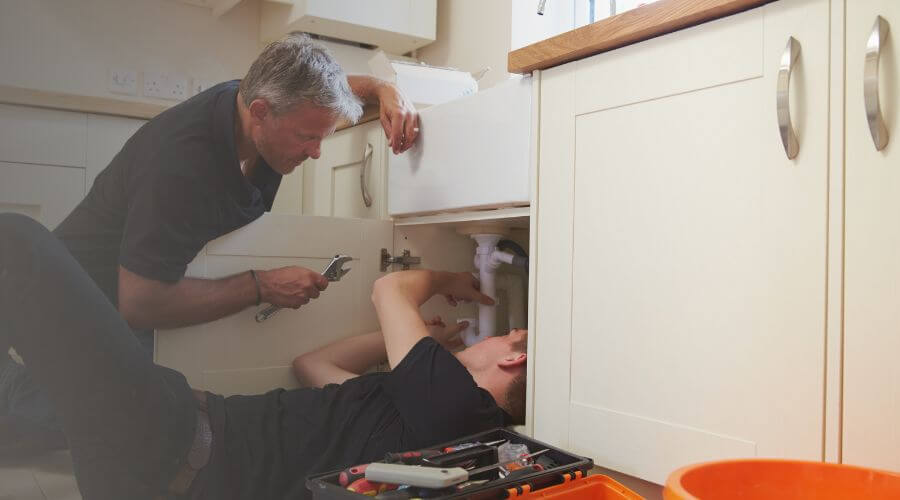Professional burst pipe repair services in Darrouzett, TX